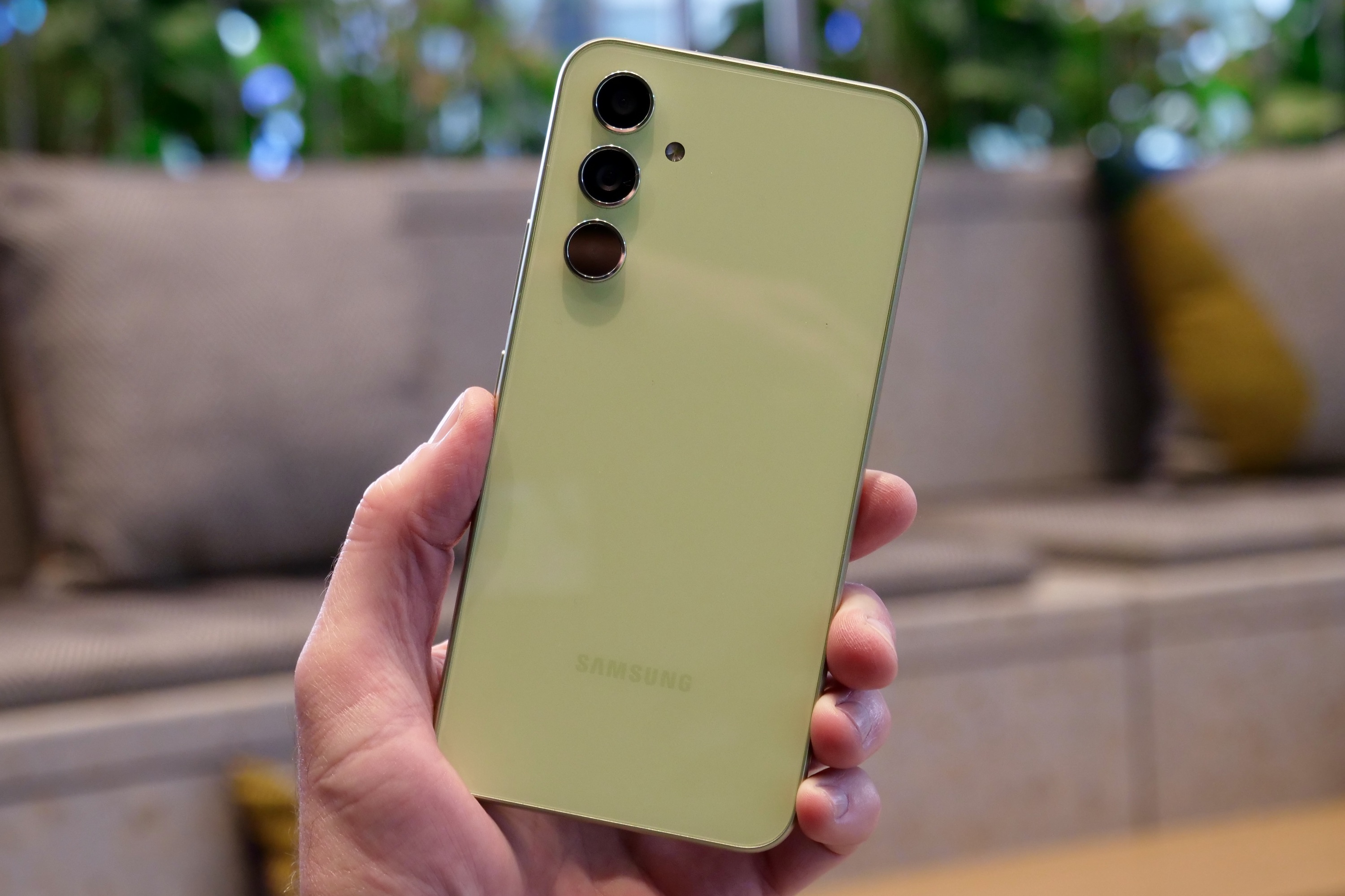 The back of the green Galaxy A54.