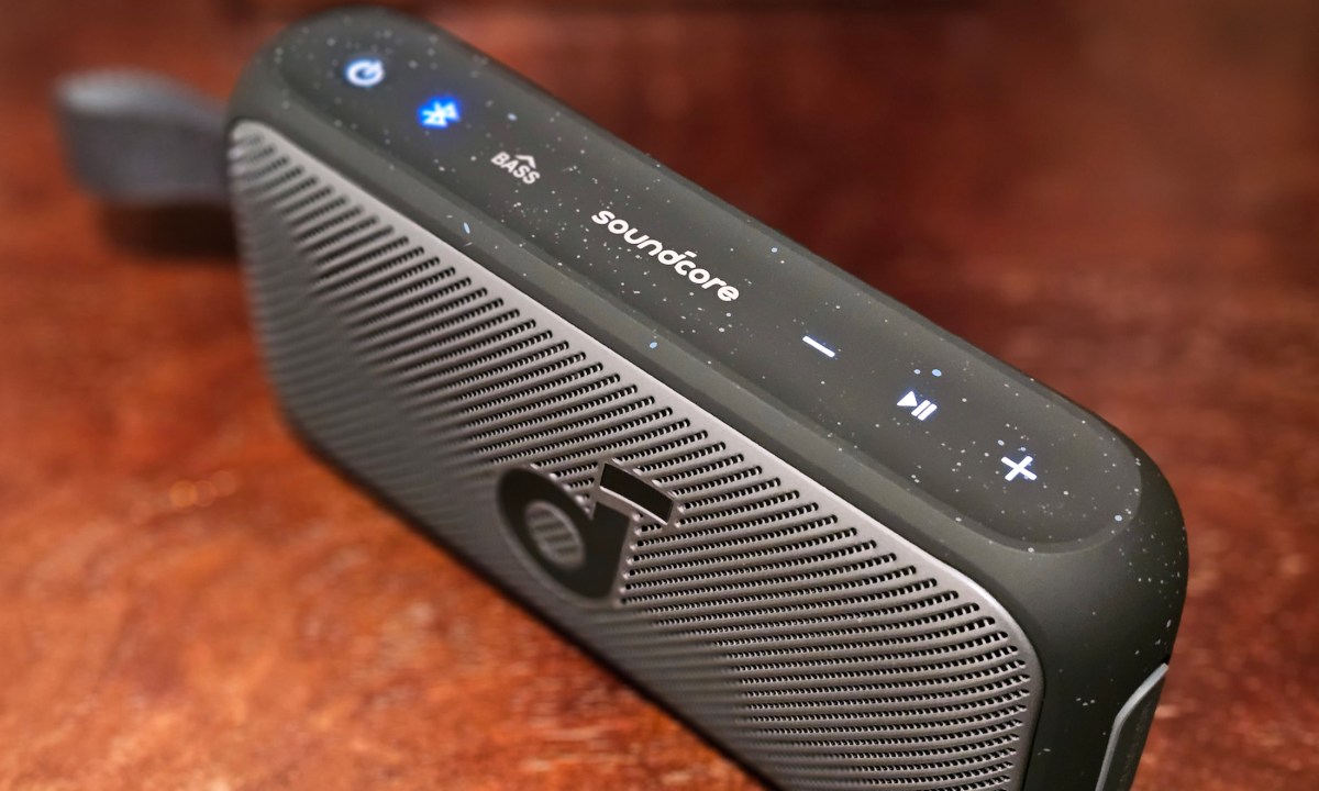 Soundcore Motion 300 top view.