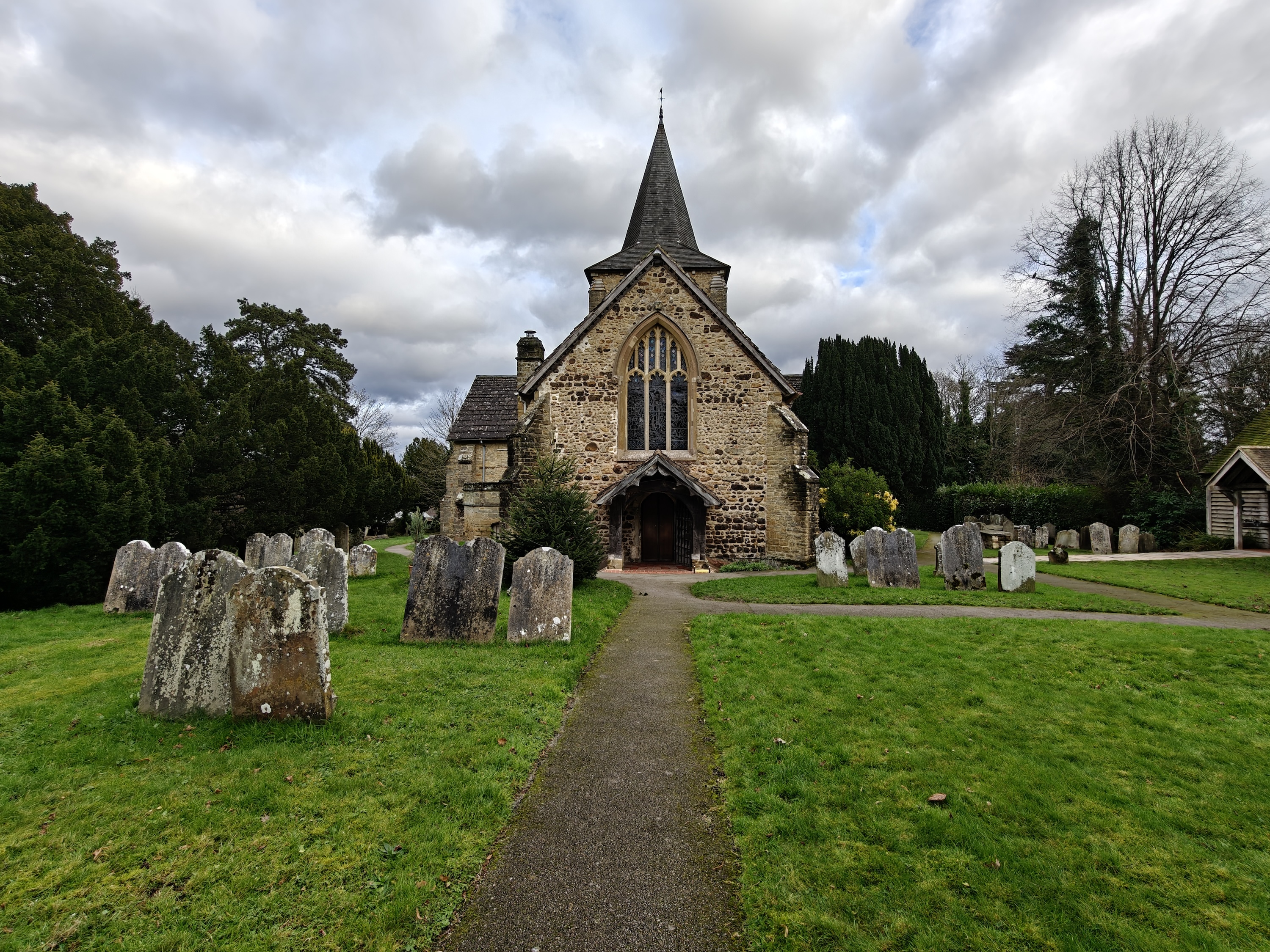 A photo taken with the OnePlus 13's wide-angle camera.