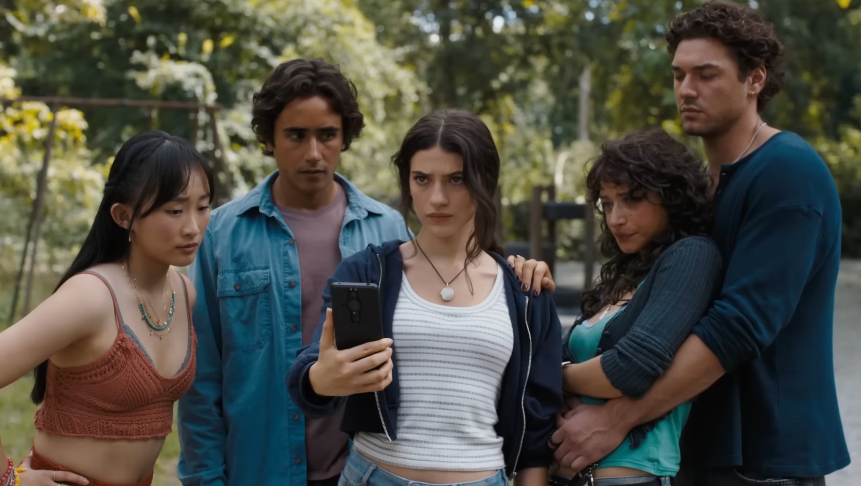 Clover and her friends standing together in 2025's "Until Dawn."